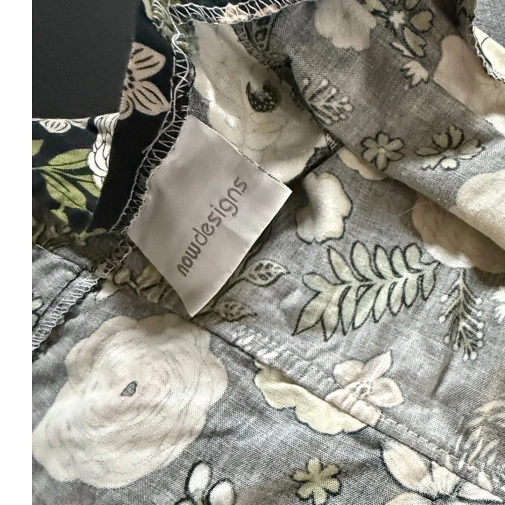 Now Designs Black Floral Ruffle Apron with Pockets Full Length Kitchen Cooking
